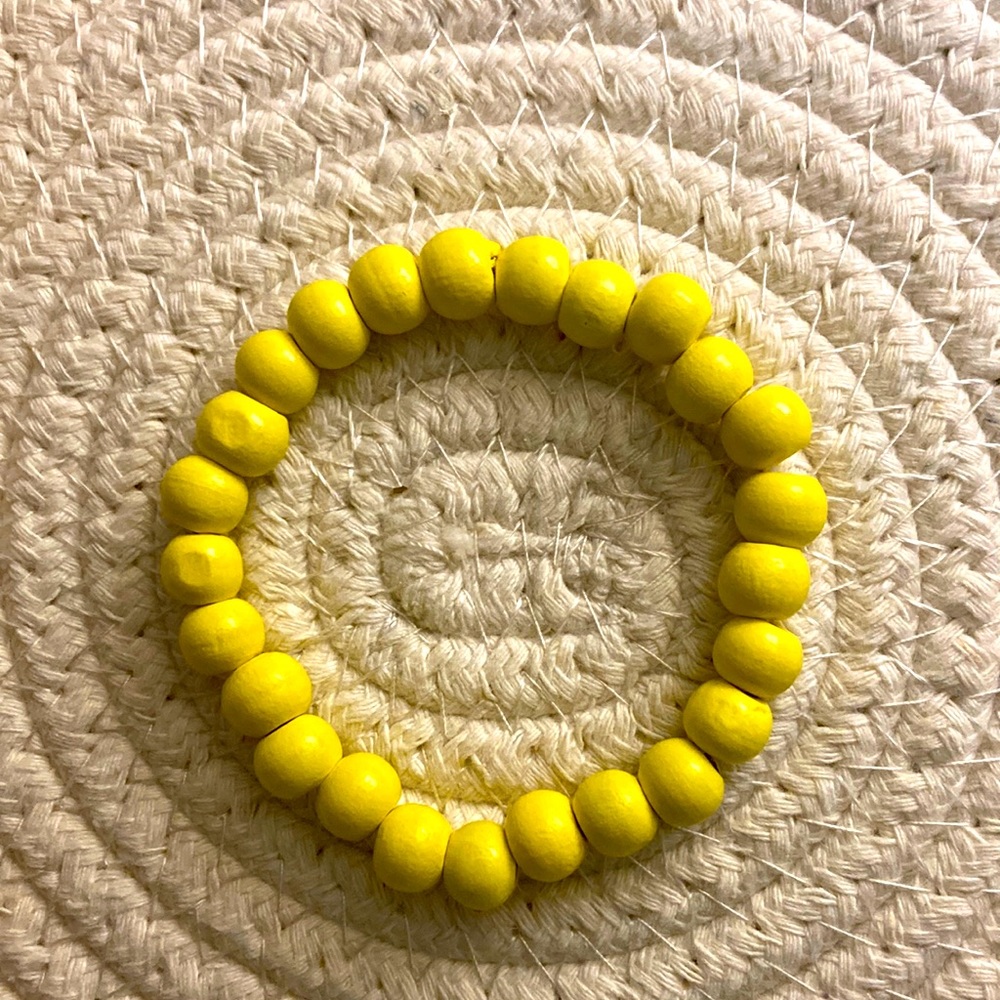 💛 Yellow wood bracelet 💛